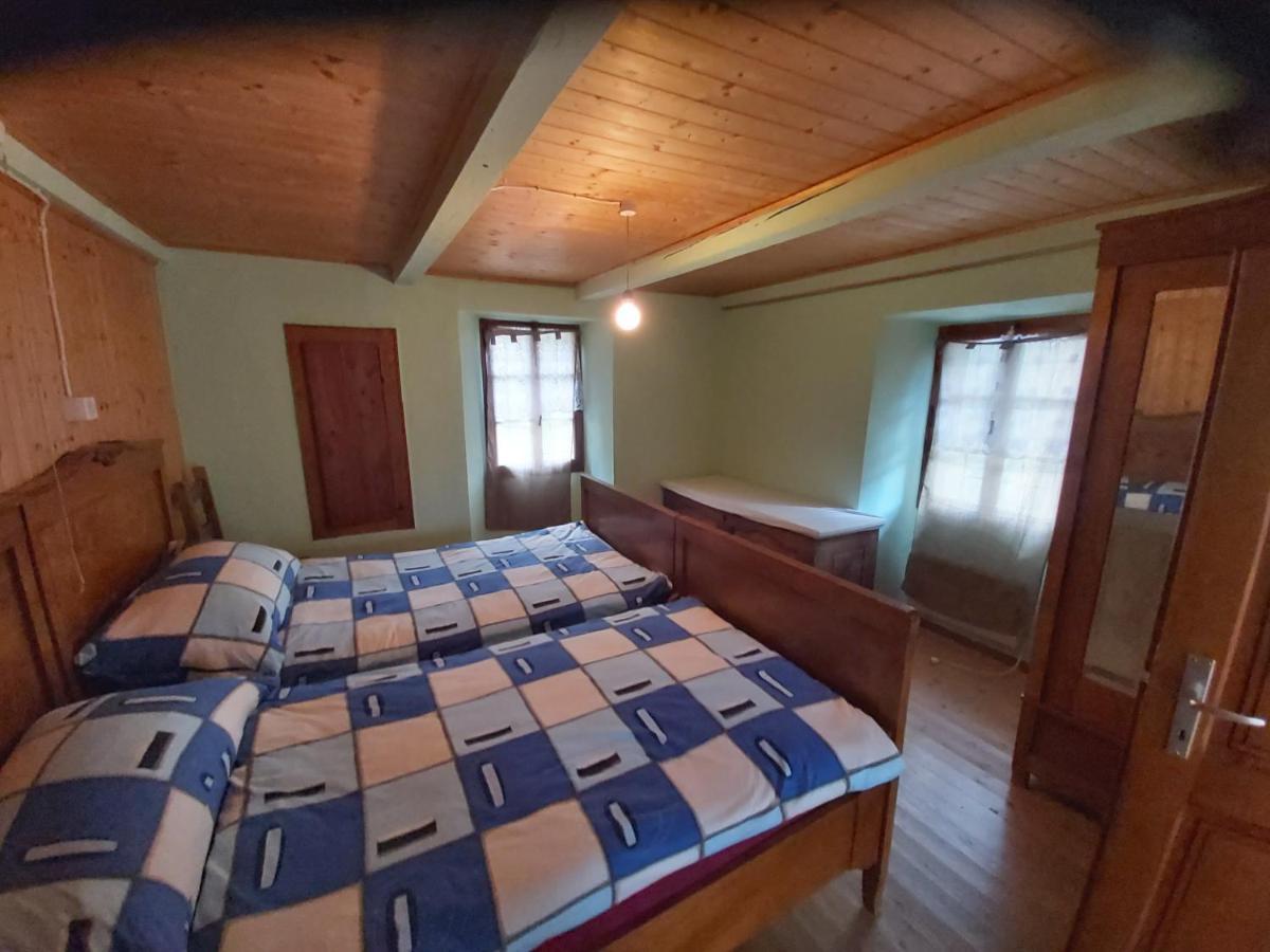 Tepilanti Villa Cerentino ภายนอก รูปภาพ